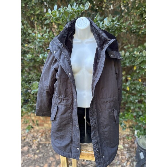 Women’s Faux-fur Lined Hooded Pockets Parka Black Jack By Old Navy Size Medium - Picture 3 of 10